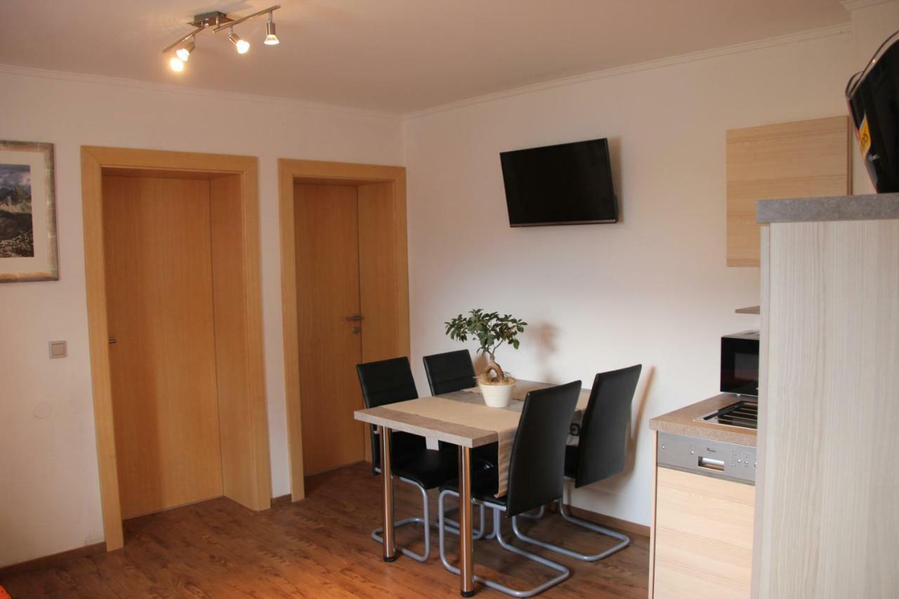 Apartment Warmuth Tropolach Exterior photo